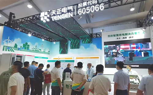 展会直击 | 尊龙凯时人生就是博亮相济南光伏展，助力行业绿色低碳发展
